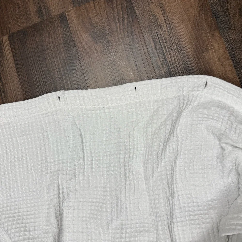 Calvin Klein White Textured Throw
